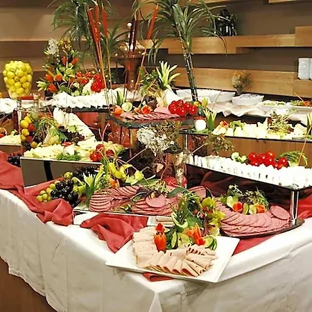 Sveo Hotell